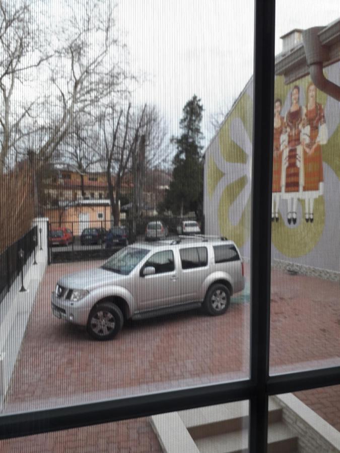 丘斯滕迪尔 Red House酒店 外观 照片