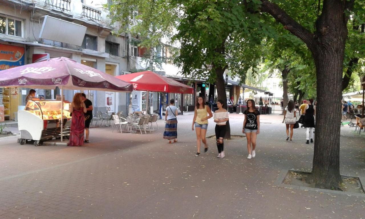 丘斯滕迪尔 Red House酒店 外观 照片